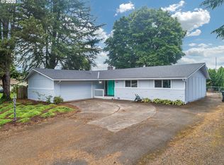 8396 Cason Rd, Gladstone, OR 97027