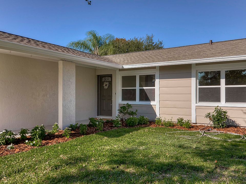 1st image of 5017 Carrollwood Meadows Dr