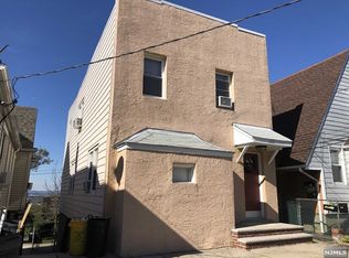 175 Morningside Ln, Palisades Park, NJ