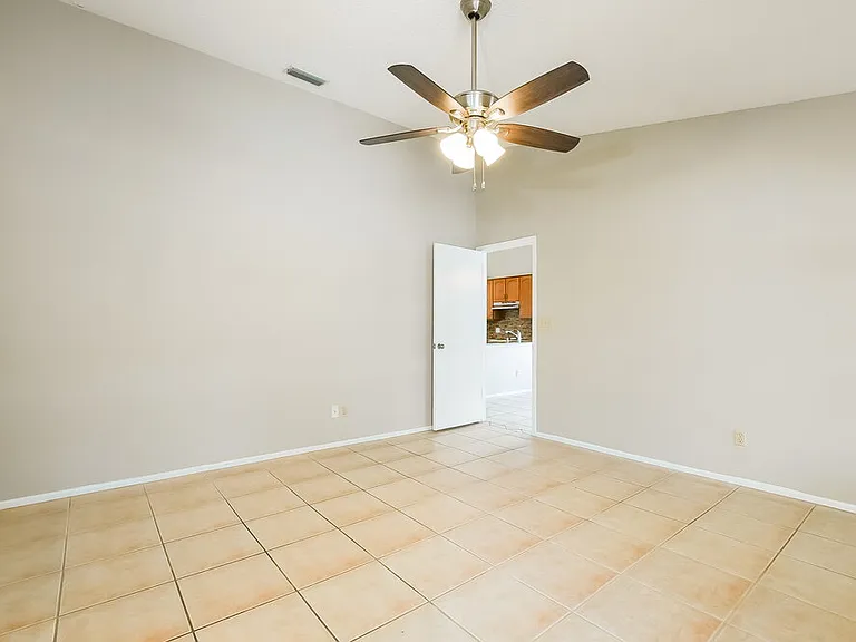 797 Minerva Ln — Photo 11