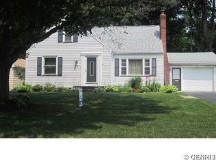 70 Woodhill Dr, Rochester, NY 14616