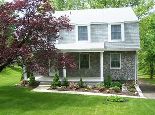 367 Carmell Dr, Pittsburgh, PA