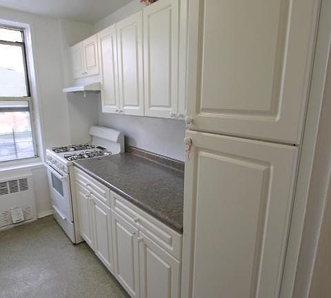 3rd image of 14487 41st Ave APT L3