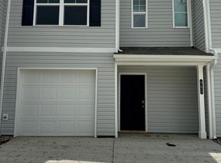 965 Lola Ln, Kingsport, TN 37664