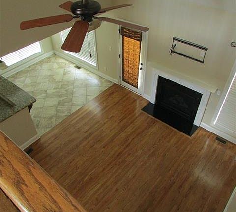 3rd image of 2568 Firethorn Ct