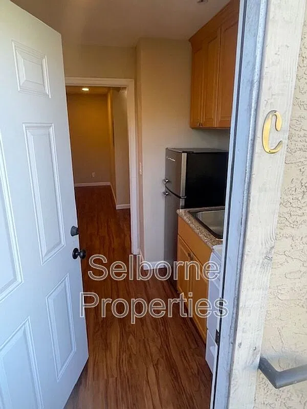 1 bed, 1.0 bath, 600 sqft, $1,565 — Photo 3
