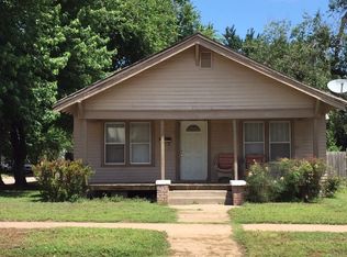 1224 W Maple Ave, Enid, OK 73703