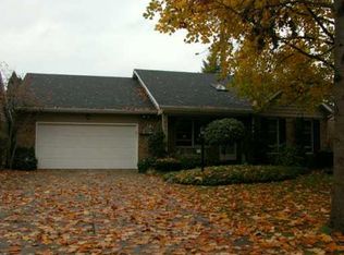 642 Riversedge Dr, Mishawaka, IN 46544