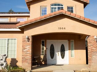1964 E Bridger Ave, Tulare, CA 93274