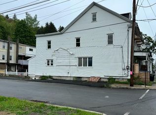 639 W Centre St, Mahanoy City, PA 17948