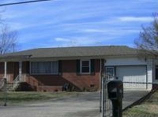 3013 Julian Dr NE, Cleveland, TN 37312