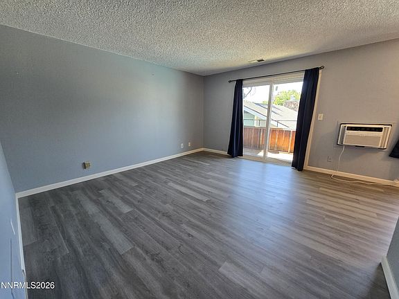 2nd image of 4602 Neil Rd APT 76