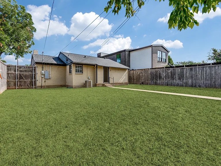 4812 Wateka Dr — Photo 5