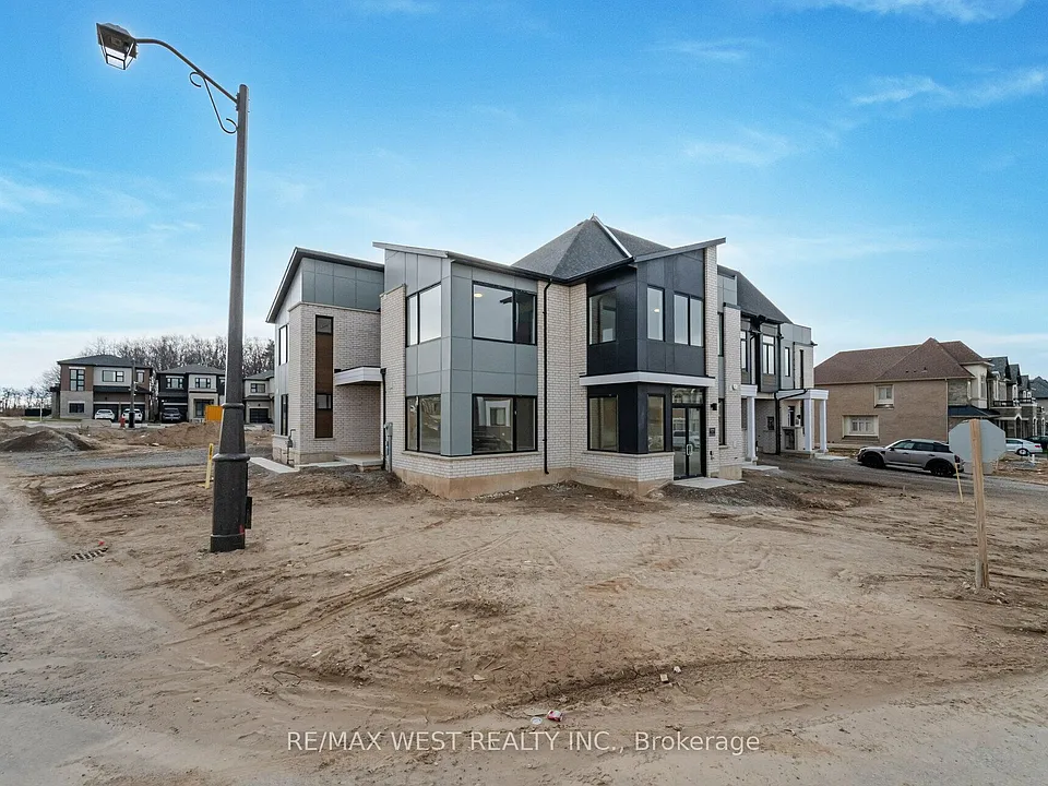 120 Settlers Rd E