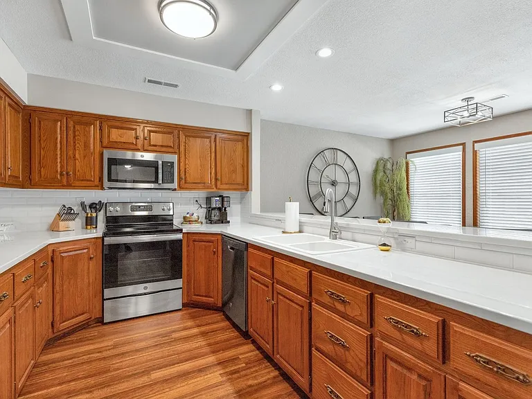 6 Connie Ln — Photo 13