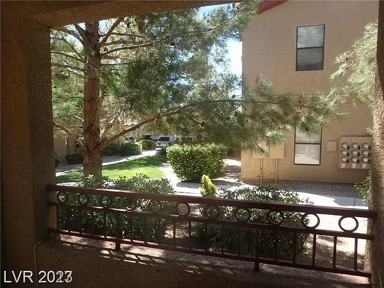 8250 N Grand Canyon Dr #1116 — Photo 15