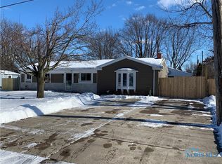 535 Clarion Ave, Holland, OH