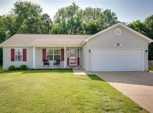 1404 Riverwood Dr, Pacific, MO 63069