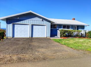 1411 King St, Yachats, OR 97498