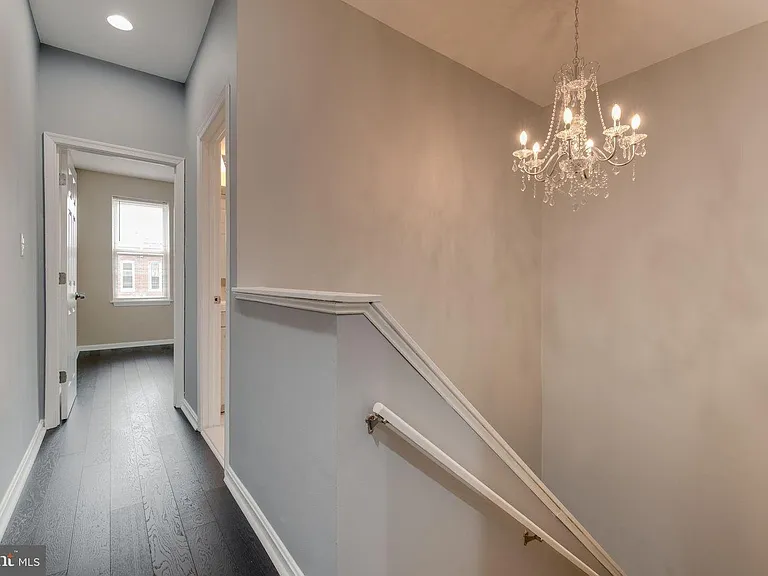 222 N Collington Ave — Photo 27