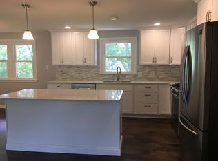 6521 Goodrich Rd, Fort Wayne, IN 46804