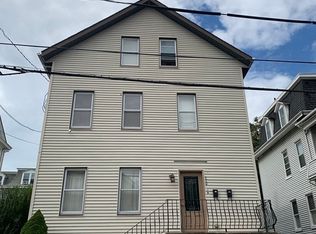 210 Grove St, Fall River, MA 02720