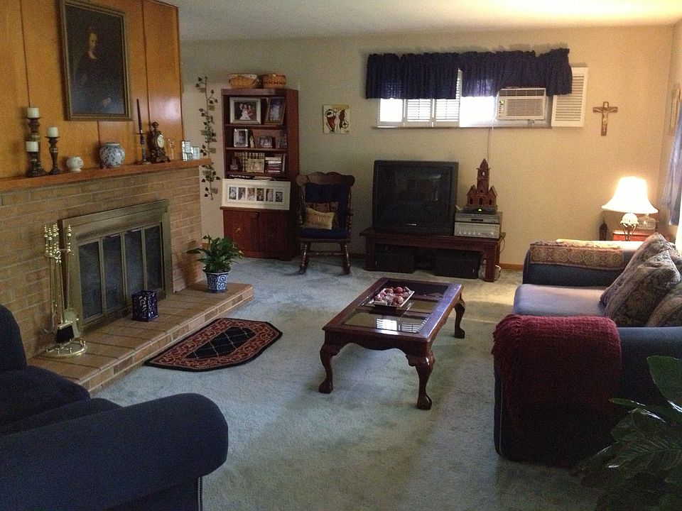 1st image of 311 Laurelann Dr