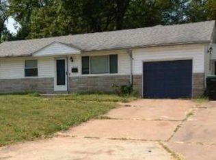 10201 McCartney Ln, Saint Louis, MO 63137