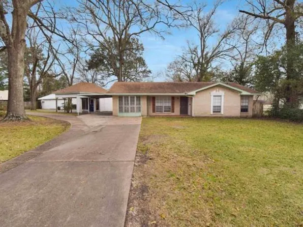 205 W Avenue P, Silsbee, TX 77656