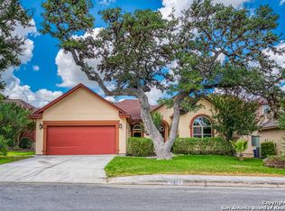 9411 Holly Pl, San Antonio, TX 78254