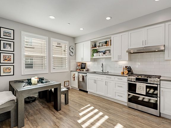 Kitchen/dining area