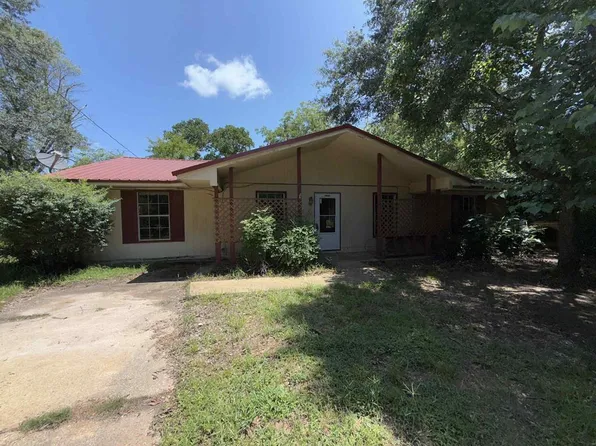 230 Sharon Ct, Ozark, AL 36360