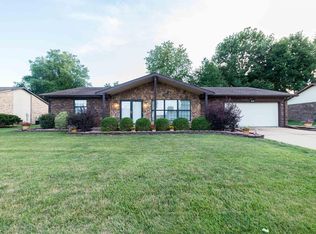 409 Weatherstone Dr, Belleville, IL 62221