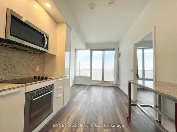 75 Canterbury Pl, Toronto, ON