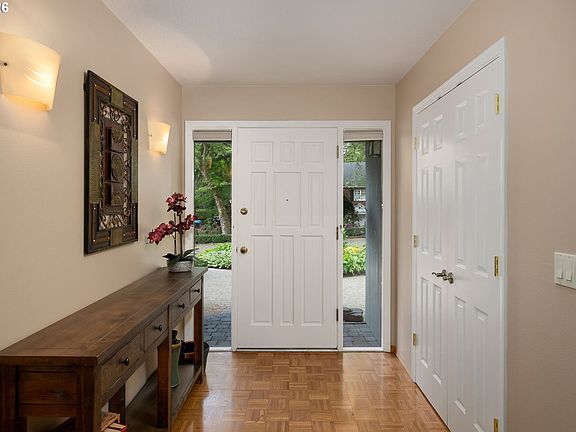 5th image of 3130 Westview Ct
