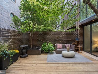 15 Saint James Ct #7, Philadelphia, PA, 19106