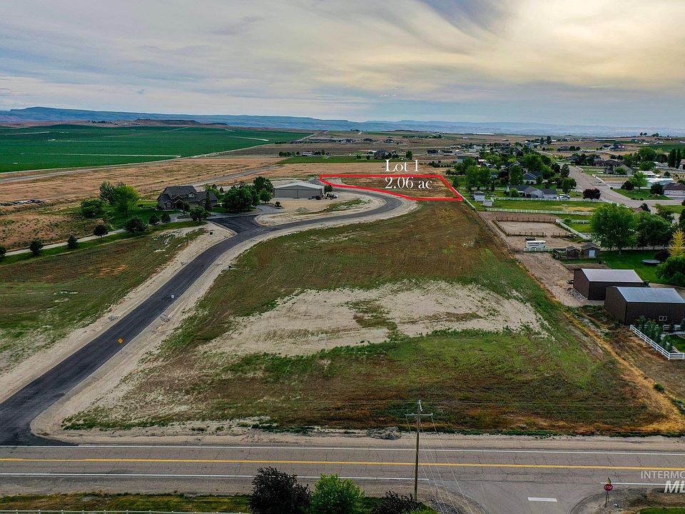 1st image of 1 Fork Ln
