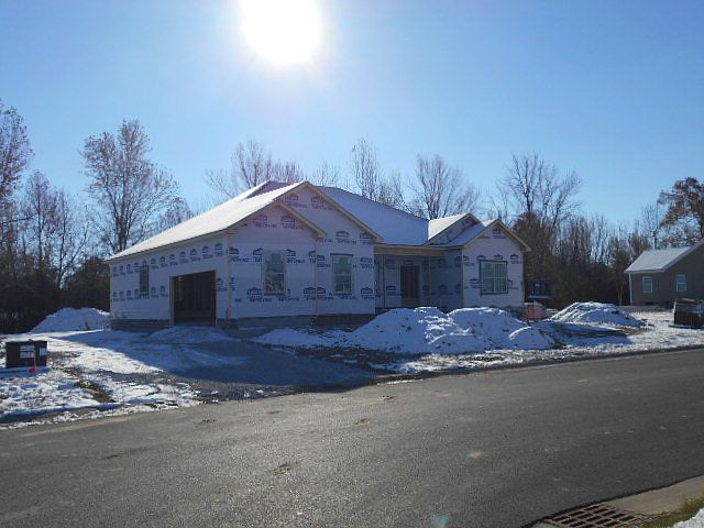2nd image of 788 Gainesway Dr