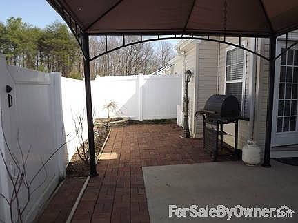 4th image of 6407 Garners Way