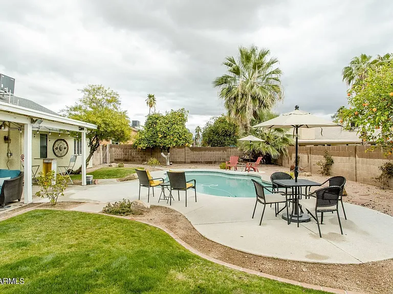 6533 E Grandview Dr — Photo 33