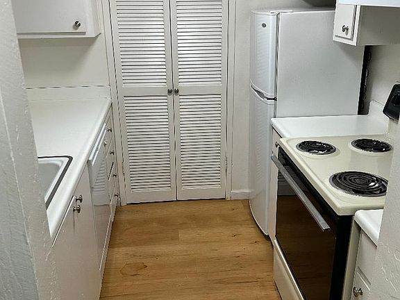 5th image of 973 Fulton Ave APT 483