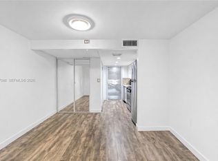 4121 NW 26th St #T16, Lauderhill, FL 33313