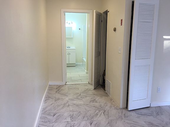 5th image of 78 Adeline St #2