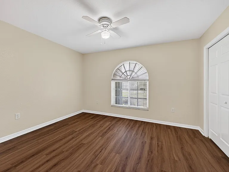 6890 Circle Dr — Photo 9