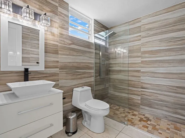 335 Calle Tiburom Urb Pass — Photo 19