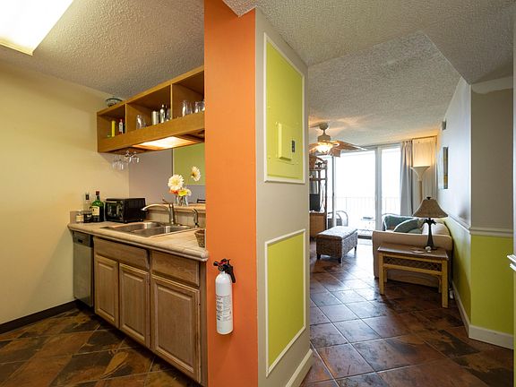 4th image of 3312 Northside Dr APT 713