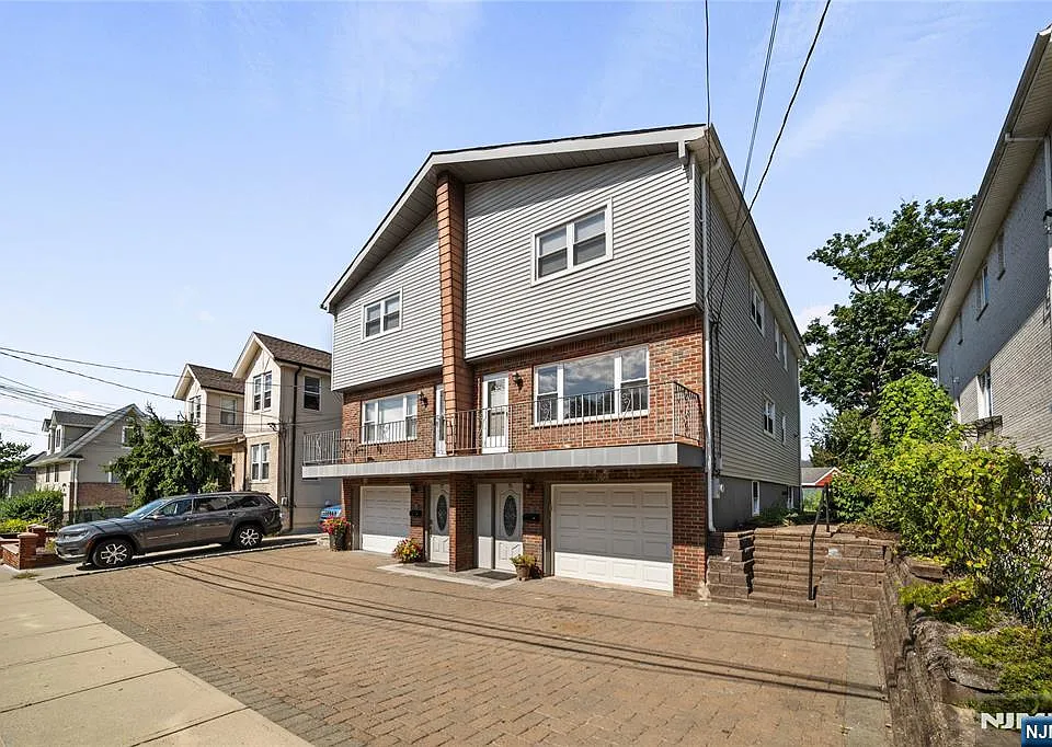 75 Liberty Pl