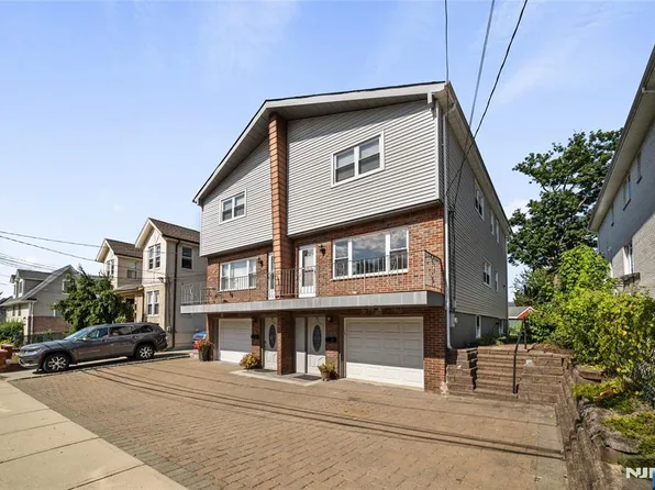 75 Liberty Pl, Palisades Park, NJ 07650