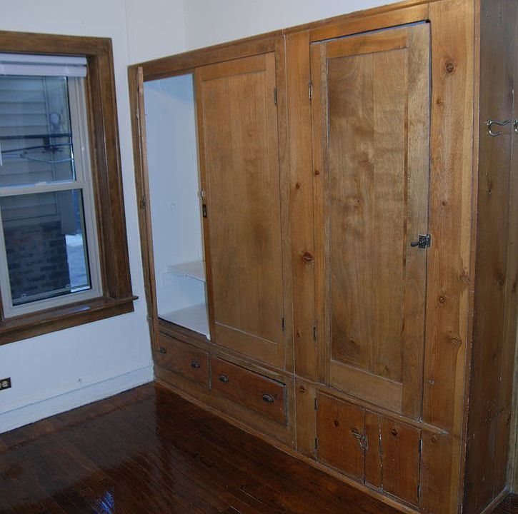 1st image of 2358 N Cambridge Ave APT 111