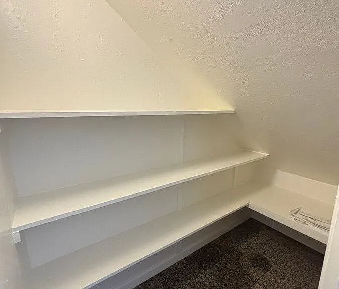 2227 Bonar St #D — Photo 14